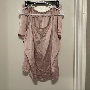 ✨ 5 for $15✨ Pink Camisole and bottoms Set